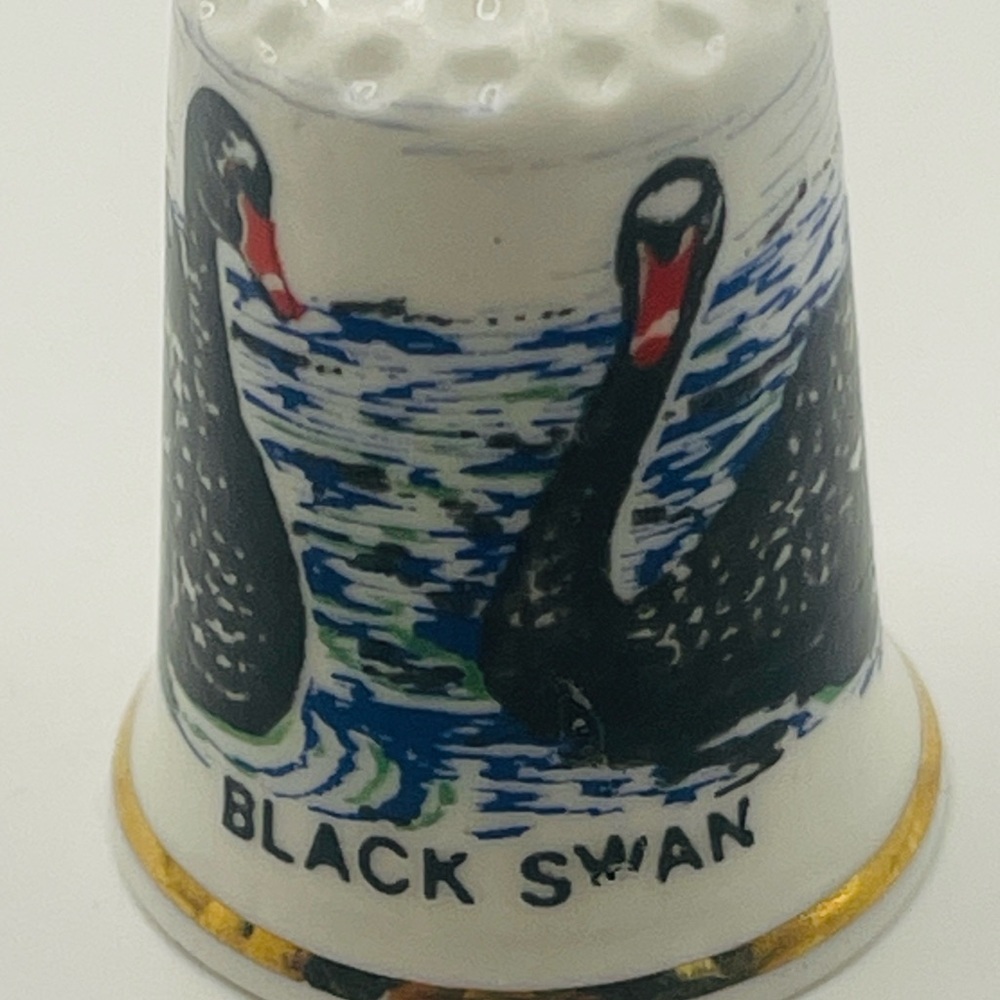 Black Swan Thimble with Gold Trim